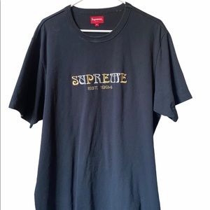 SUPREME 2019 BLACK TEE